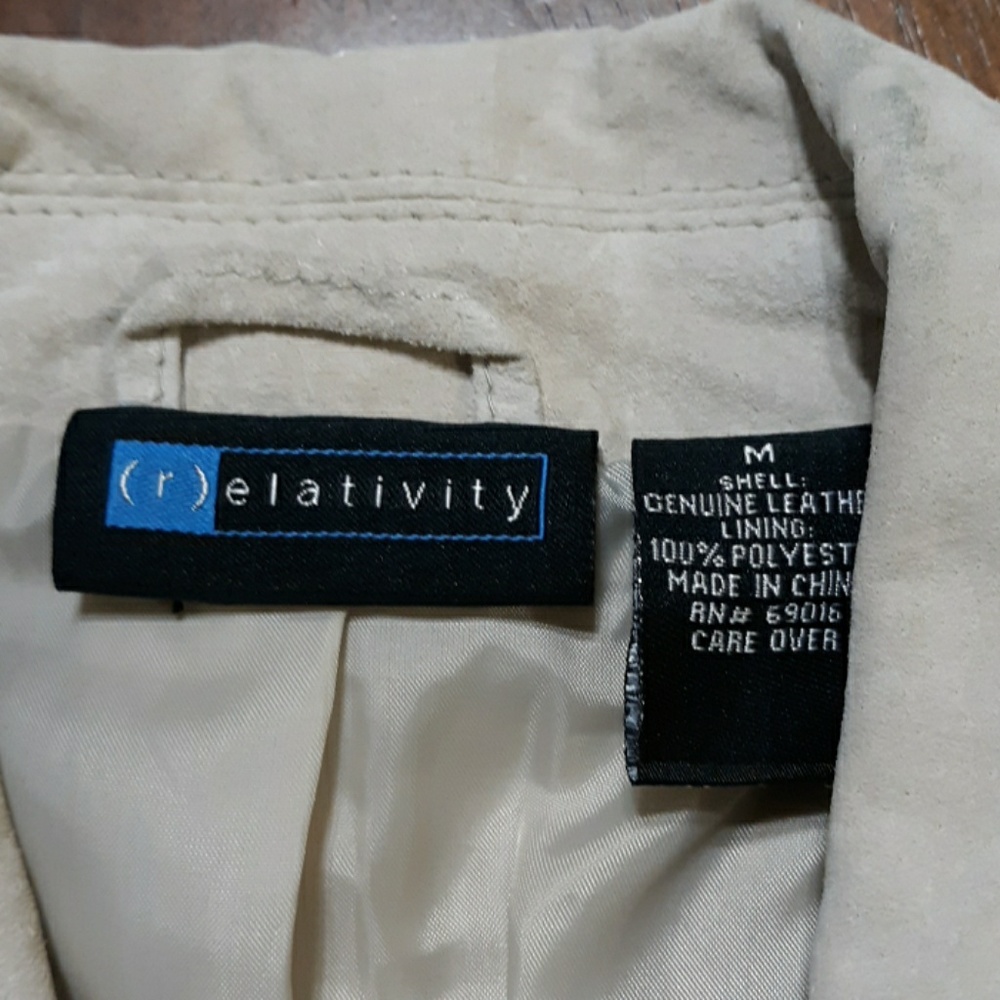 Relativity Suede Jacket Size Medium - image 2